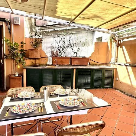 The Terrace In Apartman